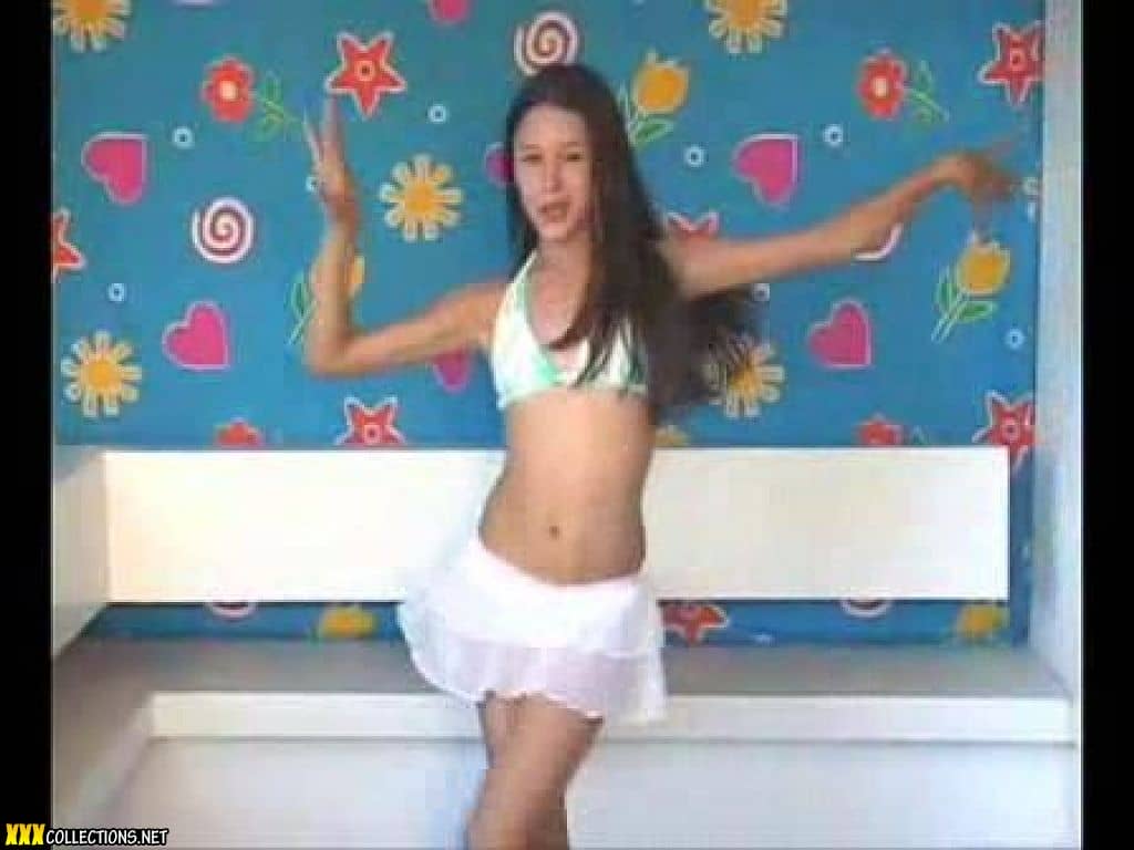 Teen Dancing In Bikini Video 70