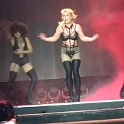 Britney Spears สด 02 Baby One More Time Oops I Did It Again LIVE in Mnchengladbach 13 08 2018 วีดีโอ 040119 mp4 