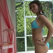 Halee Model Blue Bikini Pool ถ่ายวิดีโอ
