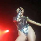  Miley Cyrus เครื่องแต่งกายสีเงินเงาเซ็กซี่ Live Gay Heavens Nightclub 2014 HD Video