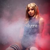 Amy Thunderbolt Queen Picture Set
