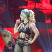 Britney Spears Oops l'ho fatto di nuovo Live O2 2018 Video HD